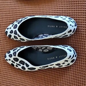 Kelly and Katie ballet flats, leopard print, size 8.5